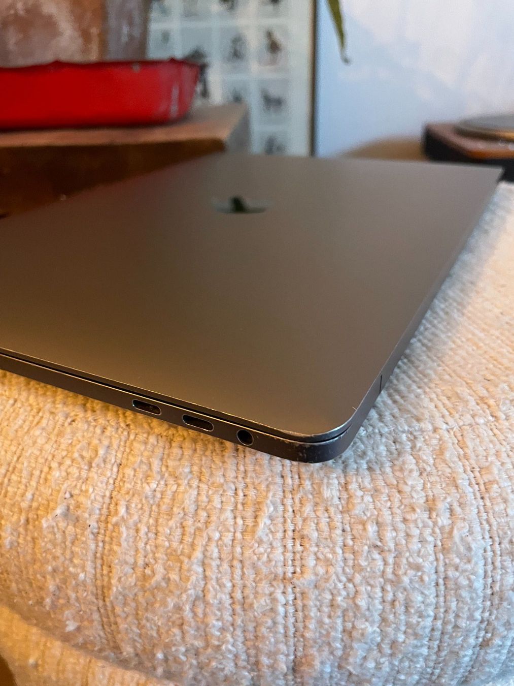 Apple Notebooks: Macbook Pro 2020 – Gebraucht aus Morges von luckyboy19 7
