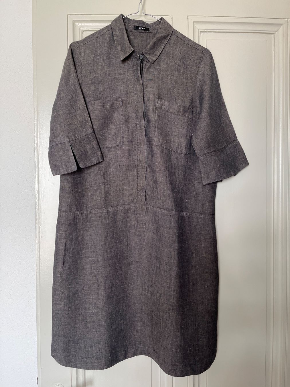 Opus Robes: Robe chemise Opus – D'occasion à La Tour-de-Peilz par Enzo25cc