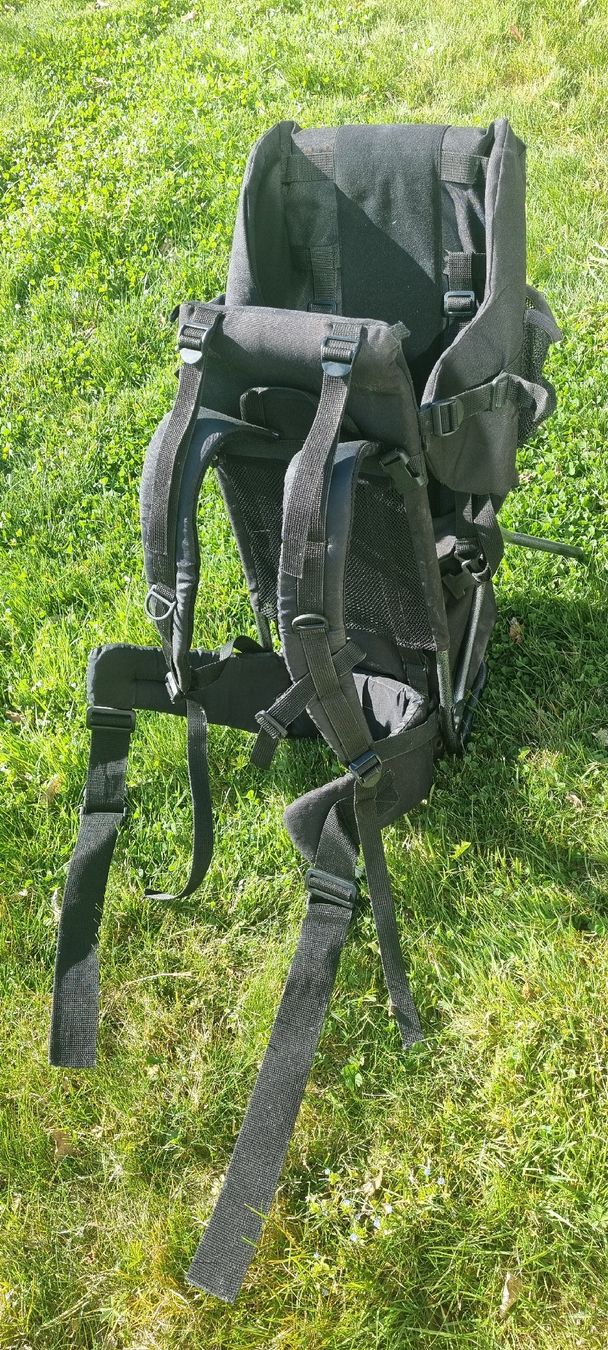 Marsupi portabebè: Porte-bébé pour randonnée – Usato da Neyruz FR venduto da Cuculixx