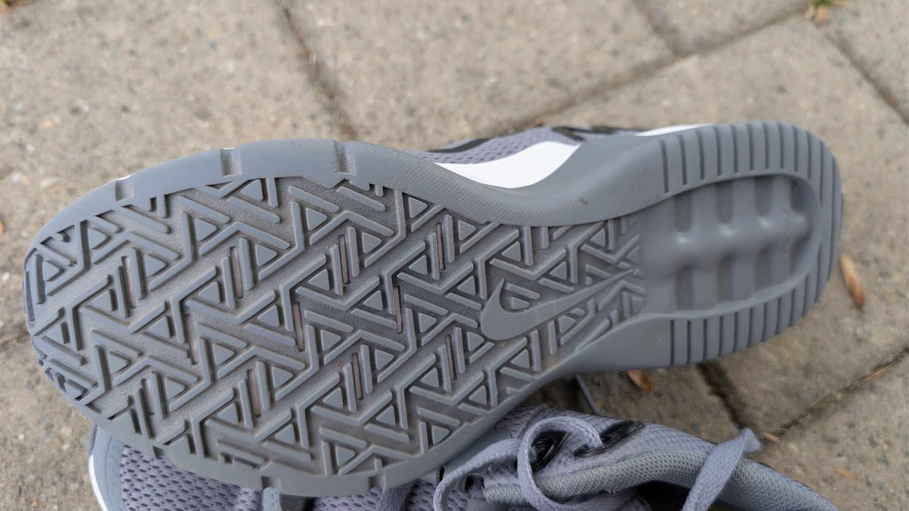 Nike Chaussures hommes: Nike air Max alpha taille 42.5 – D'occasion à Portalban par gillou35 5