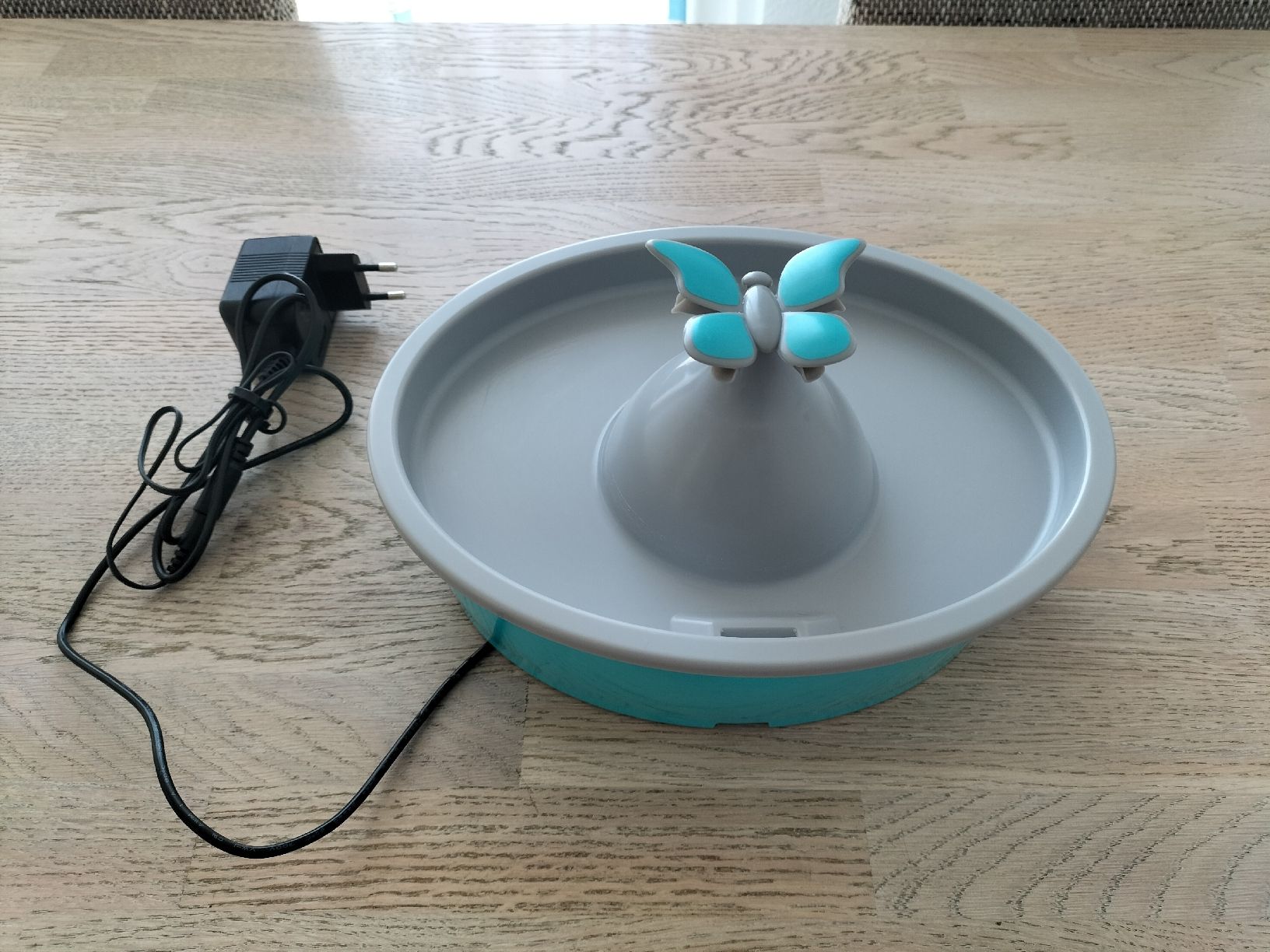 Stagni & Fontane ornamentali: Katzen-Trinkbrunner, PetSafe – Usato da St. Gallen venduto da Orpington76