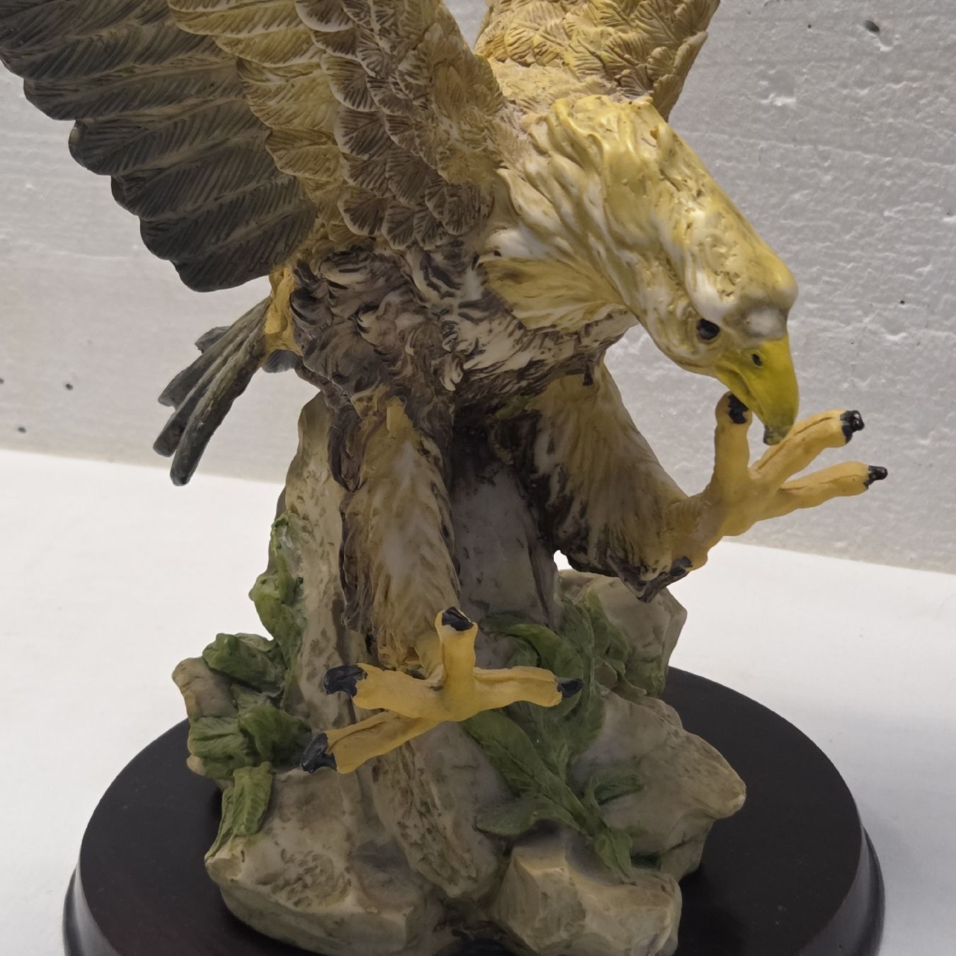 Statuette: Adler Figur auf Sockel  – Usato da Stans venduto da Ducati16 1