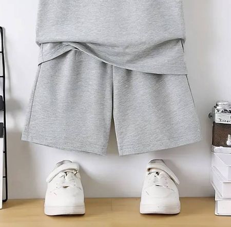 Baumwoll- Shorts grau Grösse 150
