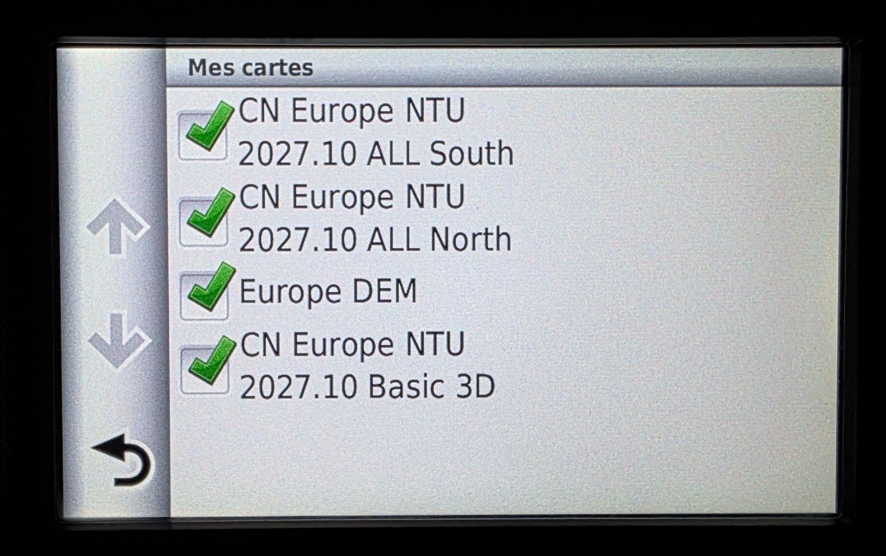 Garmin Navigatori: GPS BMW NAVIGATOR IV 5 – Usato da St-Légier-Chiésaz venduto da Applebio 8