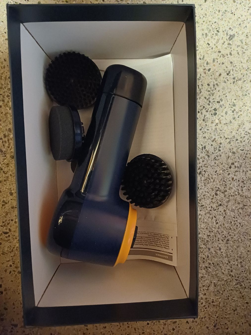 Altro per la casa: Philips Sneaker Cleaner, wie neu – Nuovo (secondo la descrizione) da Chur venduto da M_BE 1