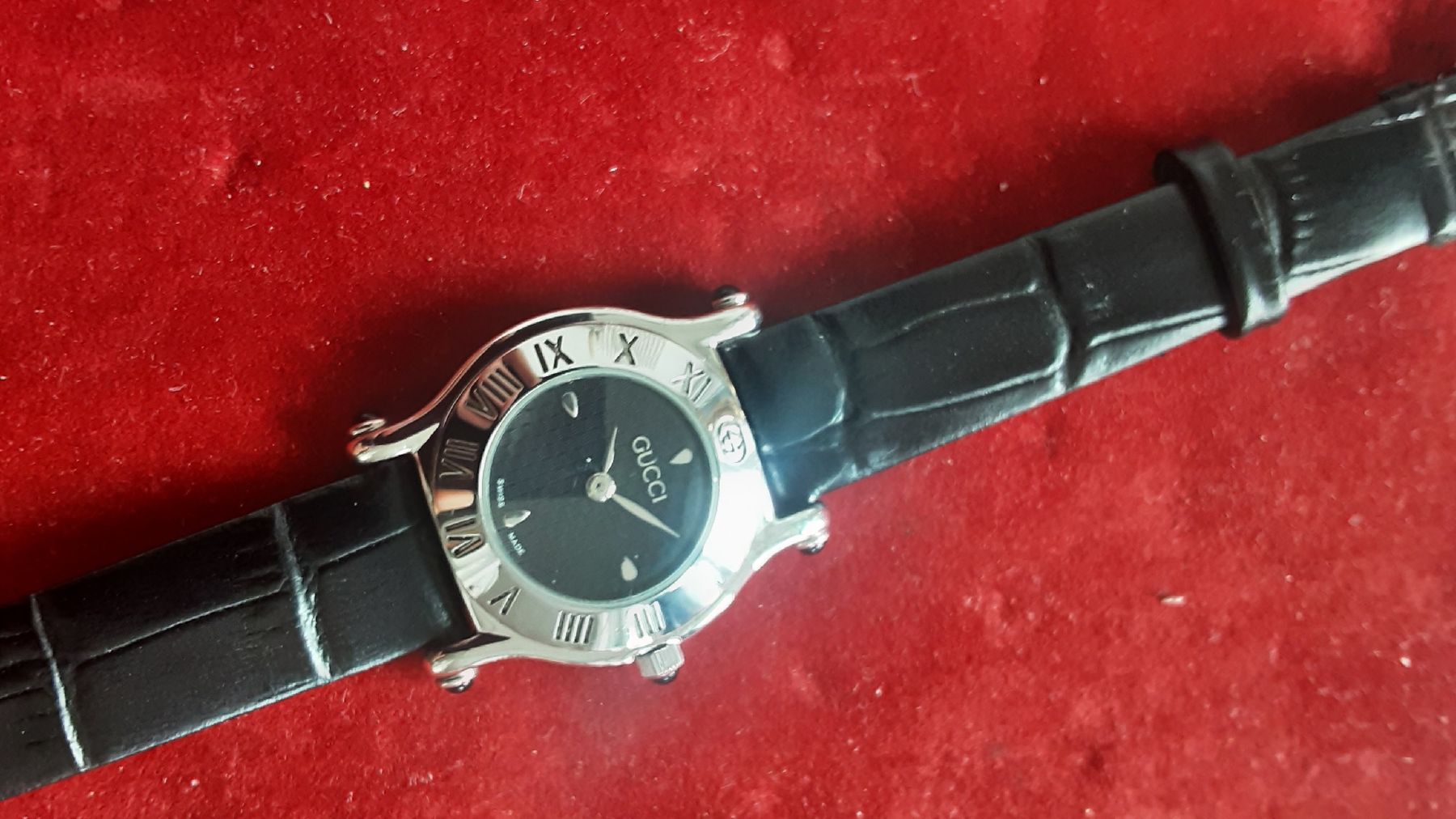 Gucci Montres: Belle montre Damec GUCCI 6500L – Neuf (Voir description) à Neuchâtel par wyl_zxp8 5