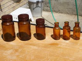 6 x APOTHEKER FLASCHE /N MEDIZIN FLASCHEN / GLÄSER