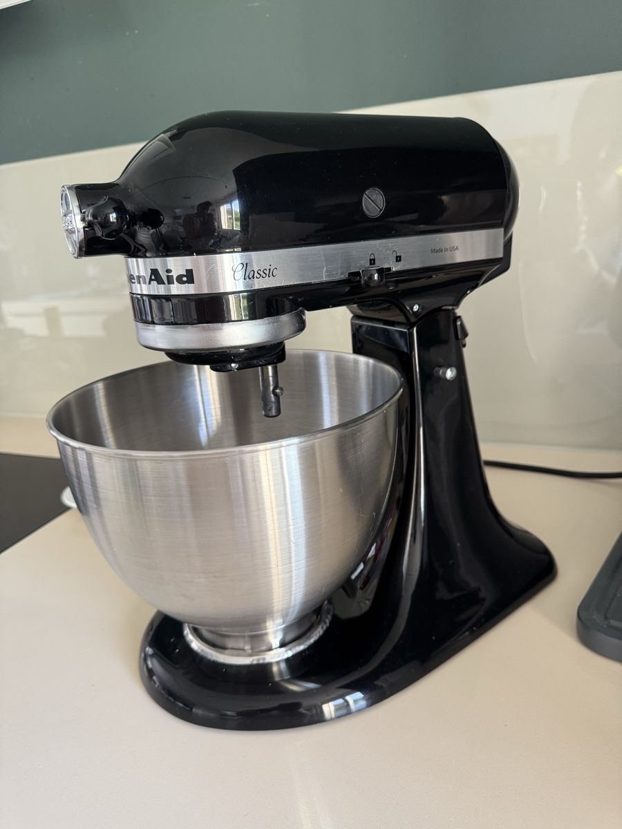 Kitchenaid Elettrodomestici da cucina: Kitchenaid Classic in schwarz – Usato da Bergdietikon venduto da LA-Sunshine 2
