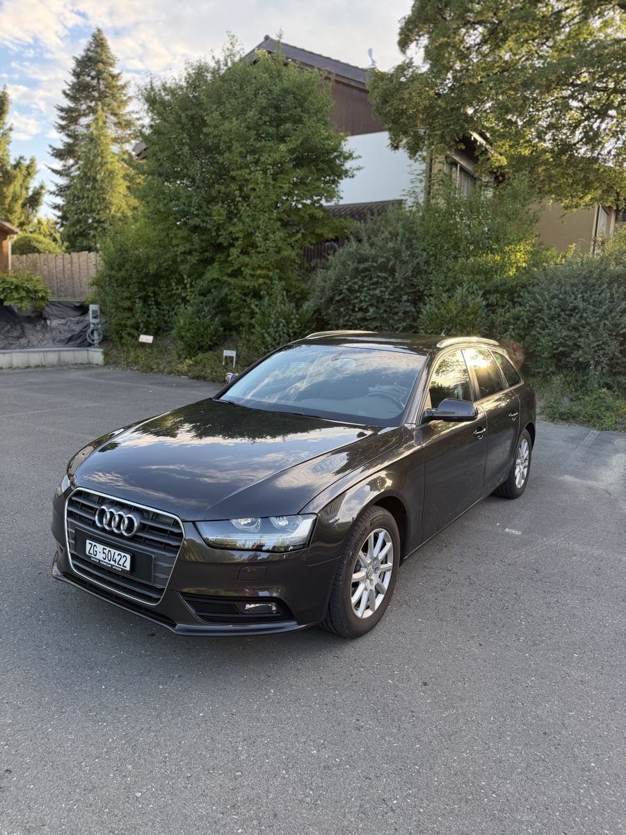 Audi Autos: Audi A4 2.0 TDI 2015JG – D'occasion à Cham par ABhome10 1