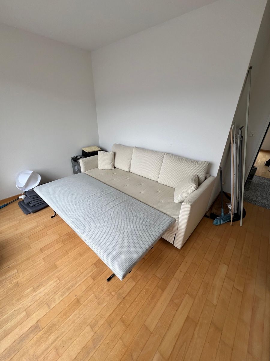 Divani: Sofa bett – Usato da Sevelen venduto da emm_kcb7 1