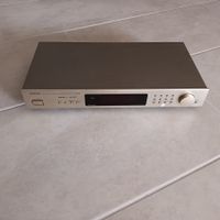 Denon AM-FM Stereo Tuner TU-235RD