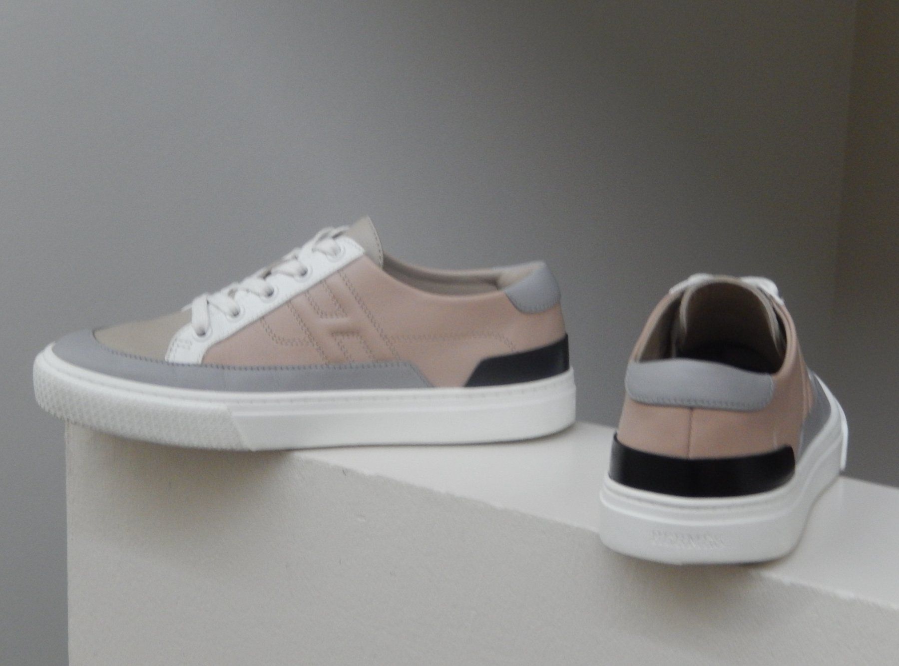 Hermès Scarpe da donna: Orig. HERMES Deep Multicolor Leder Sneakers Gr. 36 – Usato da Tuggen venduto da vivira 4