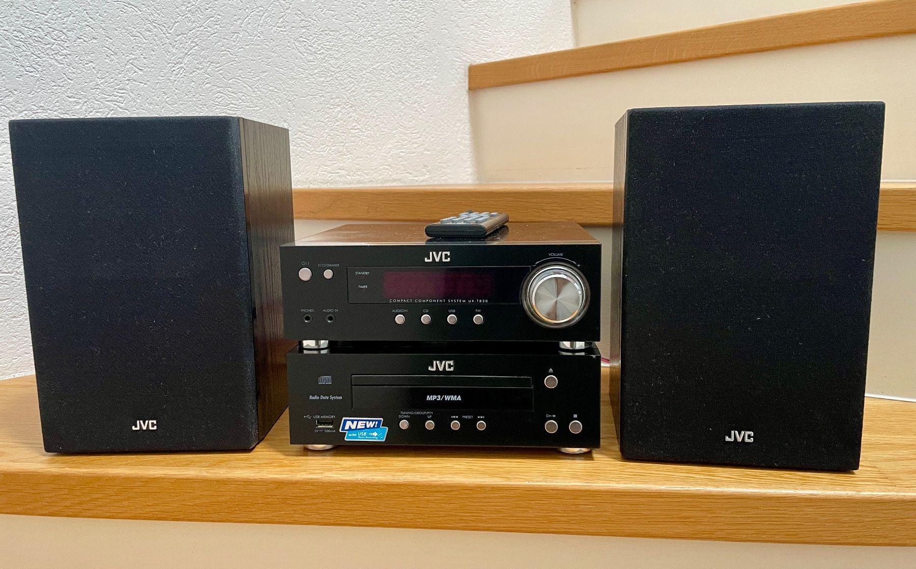 JVC Audio- & Mediensysteme: Musikanlage JVC – Gebraucht aus Rüti ZH von smm_lw65