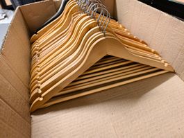 Holz Kleiderbügel