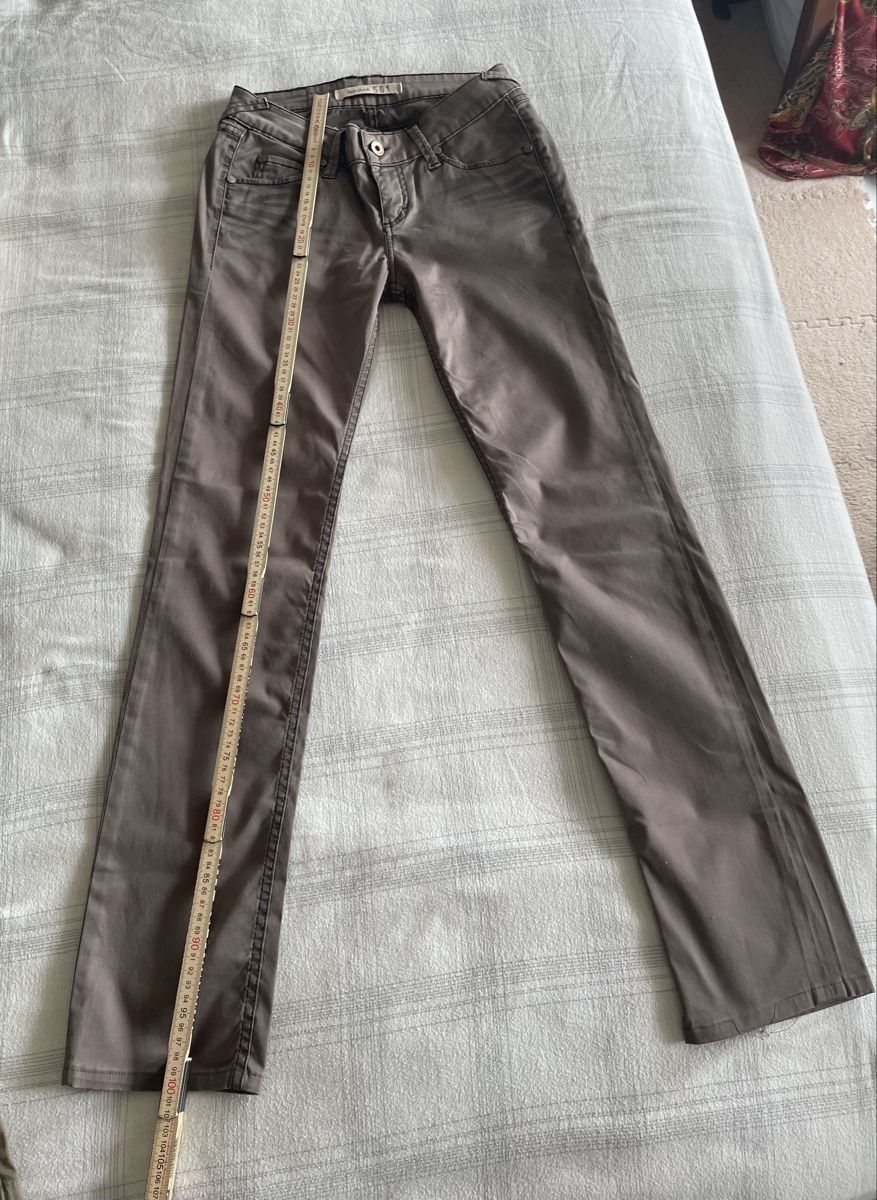 Jeans: Lot 2 jeans 34 beige, brun  – Usato da Fribourg venduto da Coolplan 2