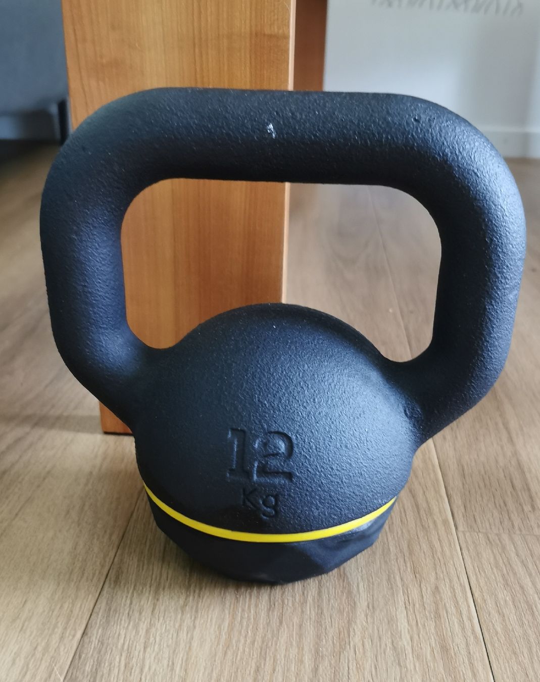 Decathlon Manubri & Pesi: Kettleball 12 kg – Nuovo (secondo la descrizione) da Gachnang venduto da SelFl