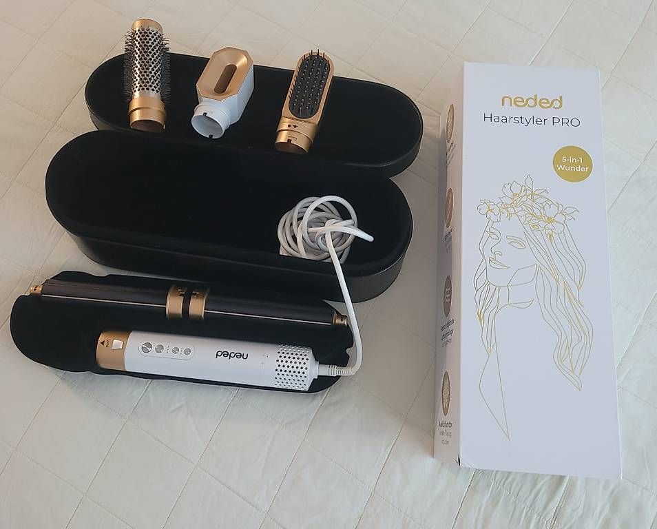 Lockenstäbe & Haarglätter: Haarstyler PRO 5 -in- 1 – Gebraucht aus Adliswil von loco9