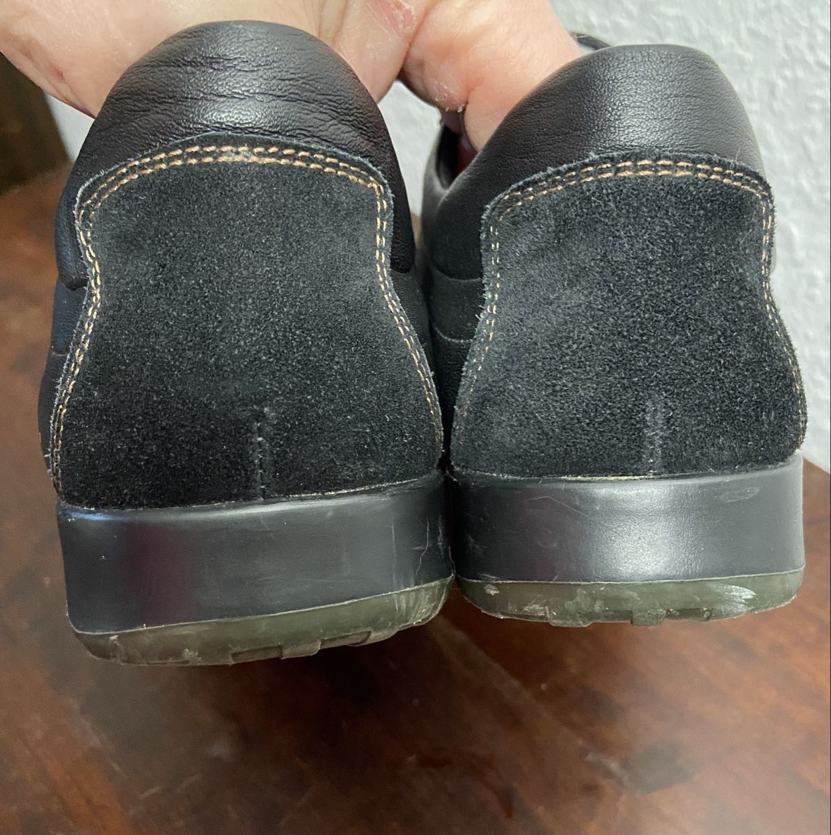 Scarpe da donna: easy Street Sneaker Schuhe schwarz Gr. 37 – Usato da Fislisbach venduto da KolibriSecondhand 5