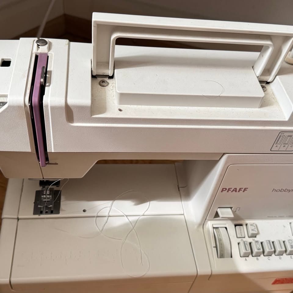 Pfaff Nähmaschinen: Nähmaschine  – Gebraucht aus Zürich von KONTAKT01 3