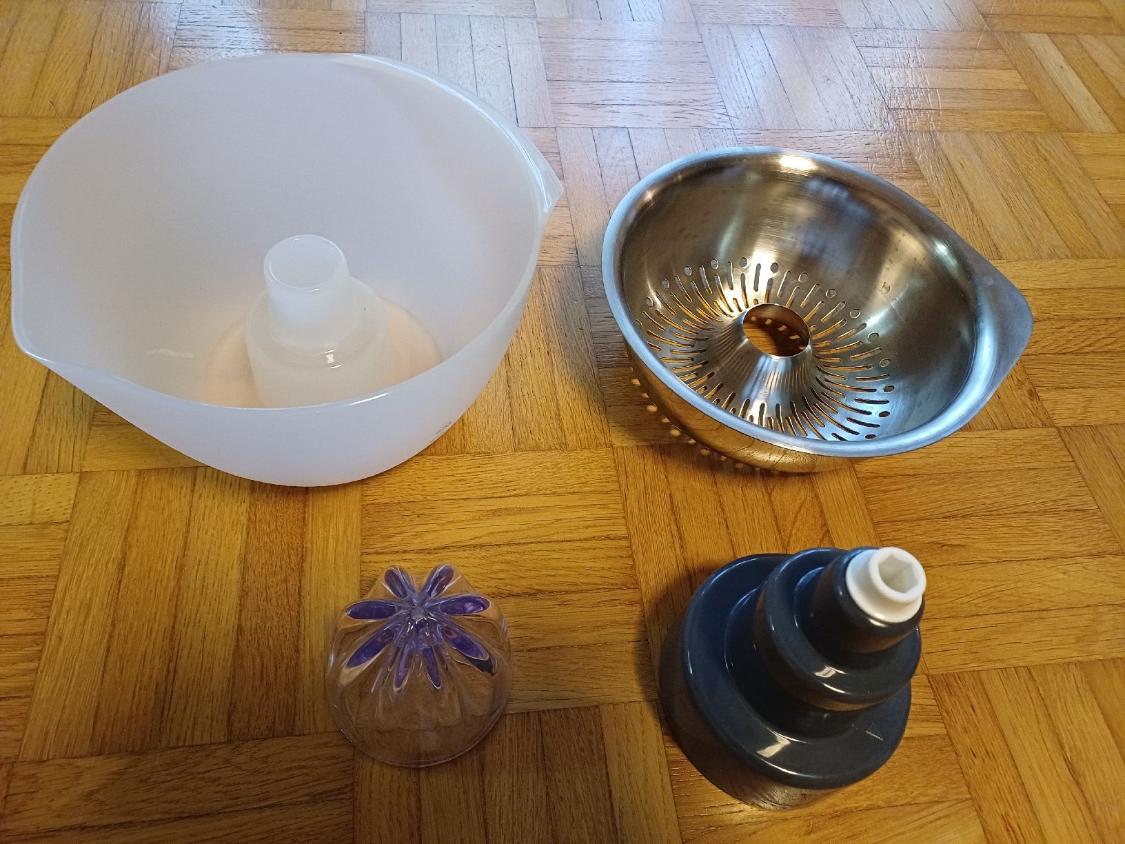 Kenwood Küchengeräte: Zitruspresse Kenwood – Gebraucht aus Kriens von MiPa. 1