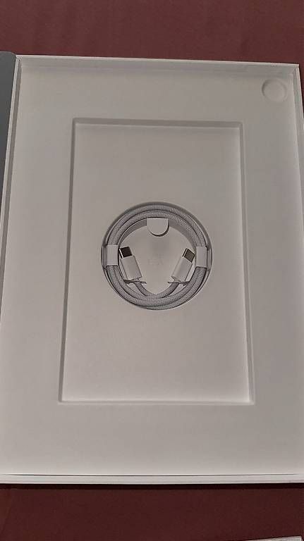 Apple Tablet PC: Apple ipad Air – Nuovo e nell'imballaggio originale da Ostermundigen venduto da mel_kfp9 2