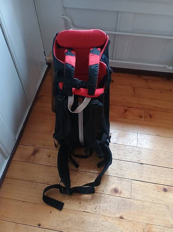 Porte-bébés ventraux & dorsaux: Sac portage enfant – D'occasion à Crésuz par fredmeier 2