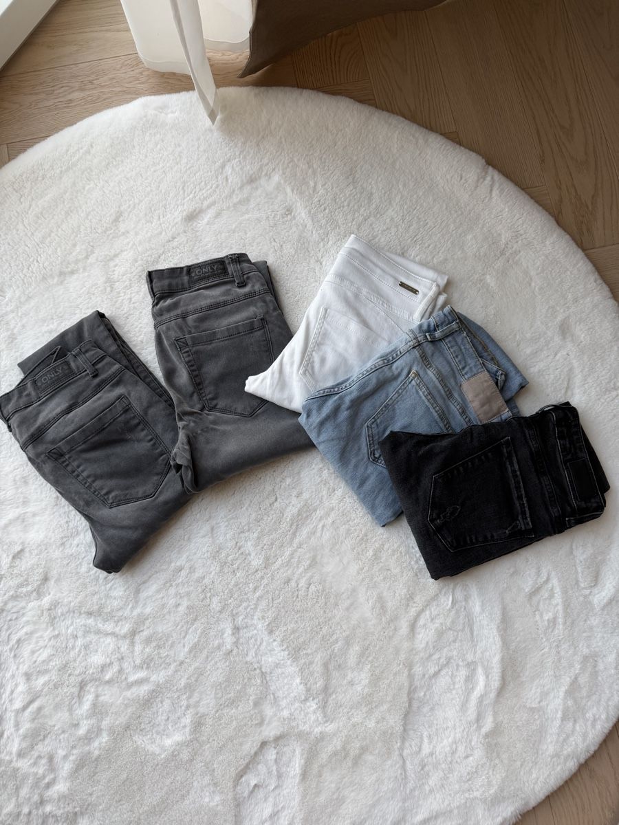 Jeans: Kleiderpaket - 5 Jeanshosen - Gr. S – Usato da Horgen venduto da Christina93Jolina