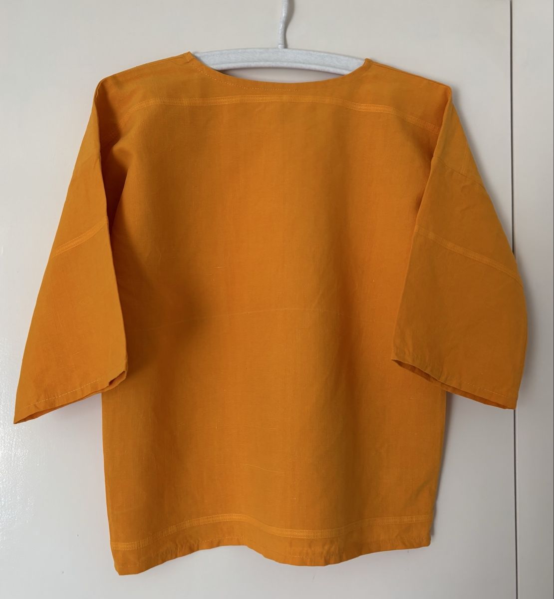 Tops: Blouse shirt lin – Neuf (Voir description) à Cugy FR par mirtille 1