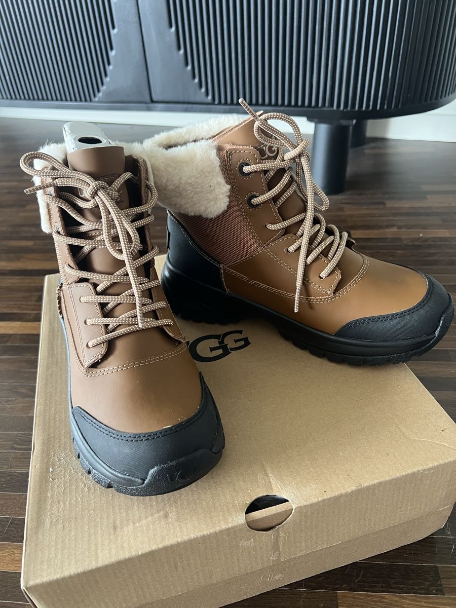 Ugg Scarpe da donna: UGG Winterstiefel Gr. 38 Neu – Nuovo e nell'imballaggio originale da Baar venduto da Lila2006