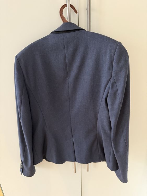 Ensembles & Tailleurs: Esprit Elegant Blue Women's Suit, Size 34 – D'occasion à Zürich par anj_wz6g 1