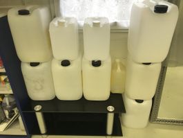 12 Stk Kanister 10l und 20l