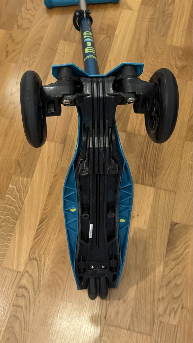 Micro Kickboard: Micro Maxi Roller Kinder gebraucht in Top Zustand – D'occasion à Bülach par mp1010 7
