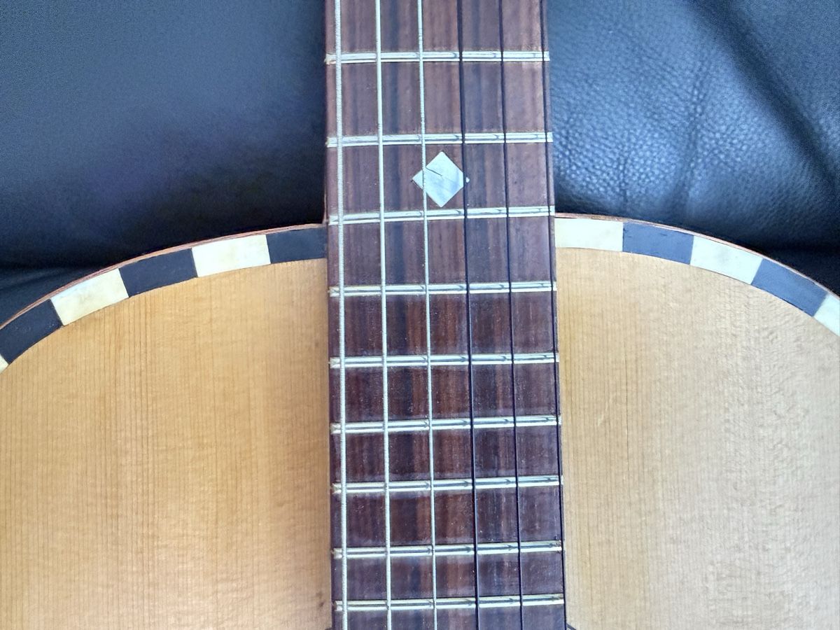 Strumenti musicali: Alte Gitarre Klassik Gitarre – Usato da Goldach venduto da Donpancho 8