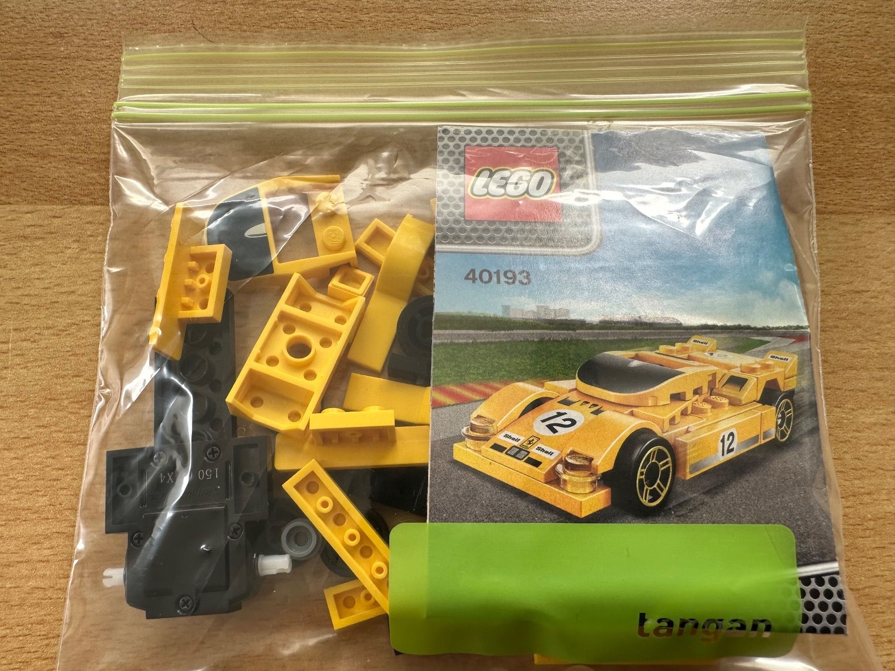 Lego Kit di costruzioni: Lego 40193 Shell Ferrari – Usato da Nidfurn venduto da suter.glarus 1