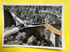 Ponte Oscuro alla biforcazione della strada per Vergeletto,