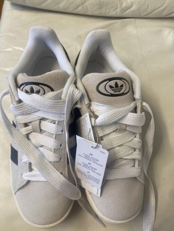 Adidas Campus Gr. 41 1/3 Neu mit Etikett