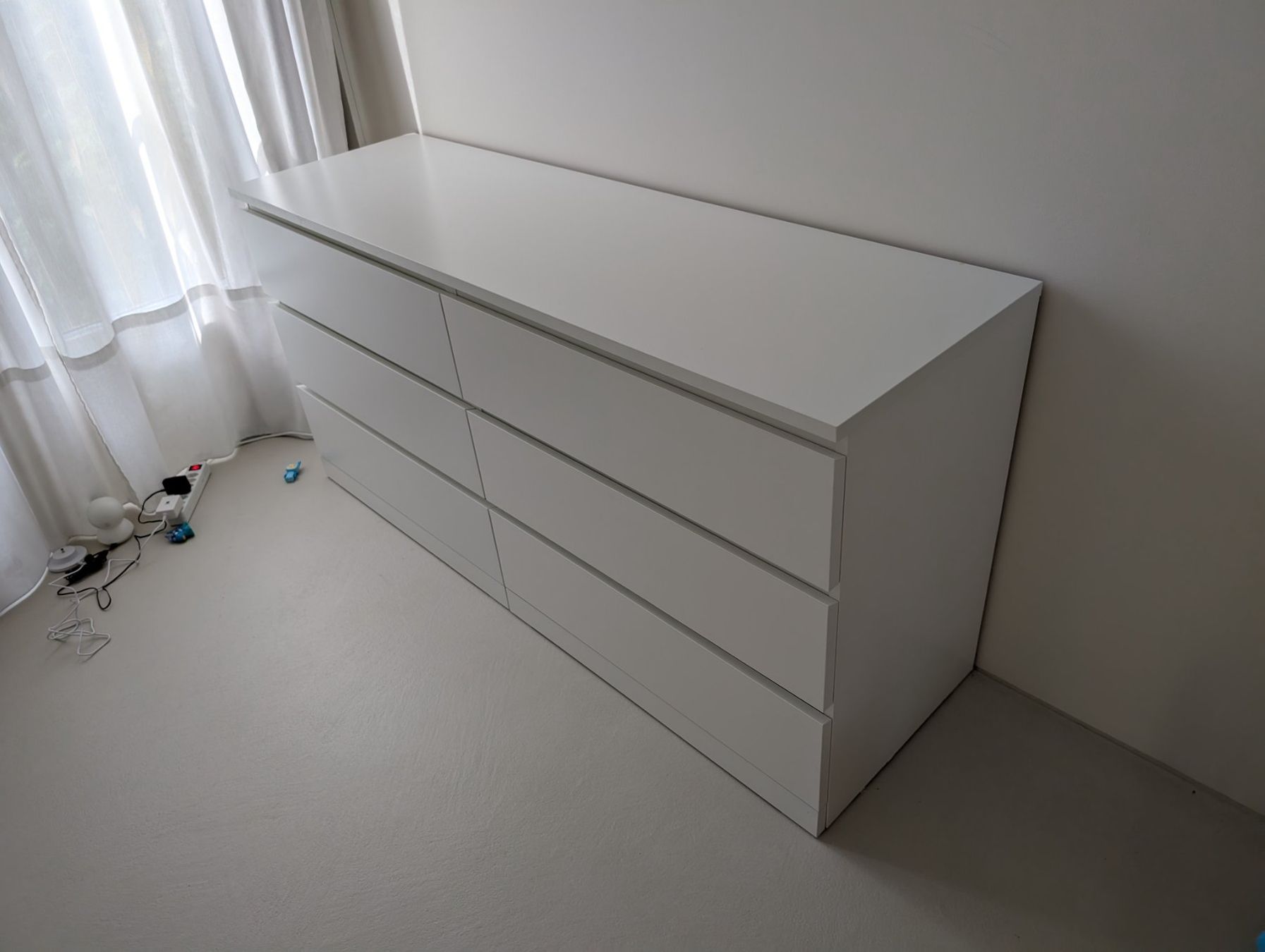 Ikea Cassettiere: MALM Kommode mit 6 Schubladen, weiß, 160x78 cm – Nuovo (secondo la descrizione) da Zürich venduto da mr_wild 1