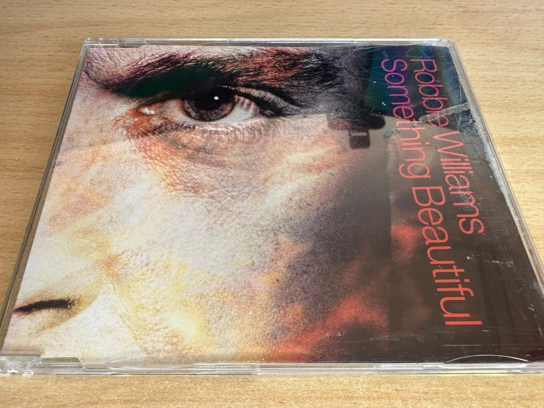 CD: Robbie Williams – Something Beautiful - Single CD – Usato da Rikon im Tösstal venduto da Alpenmutz