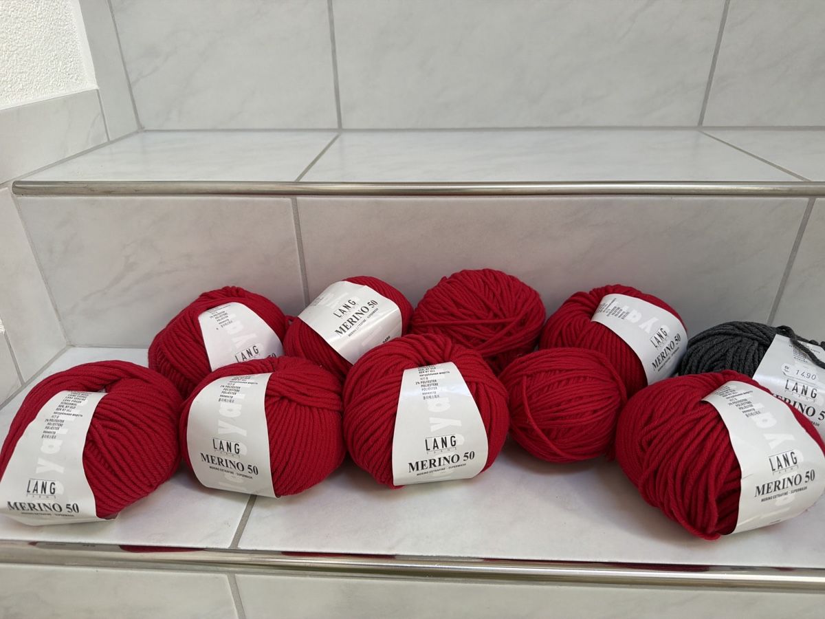 Laine: Strickgarn Merino, LANG . Wolle. – D'occasion à Biberist par Momo33 3