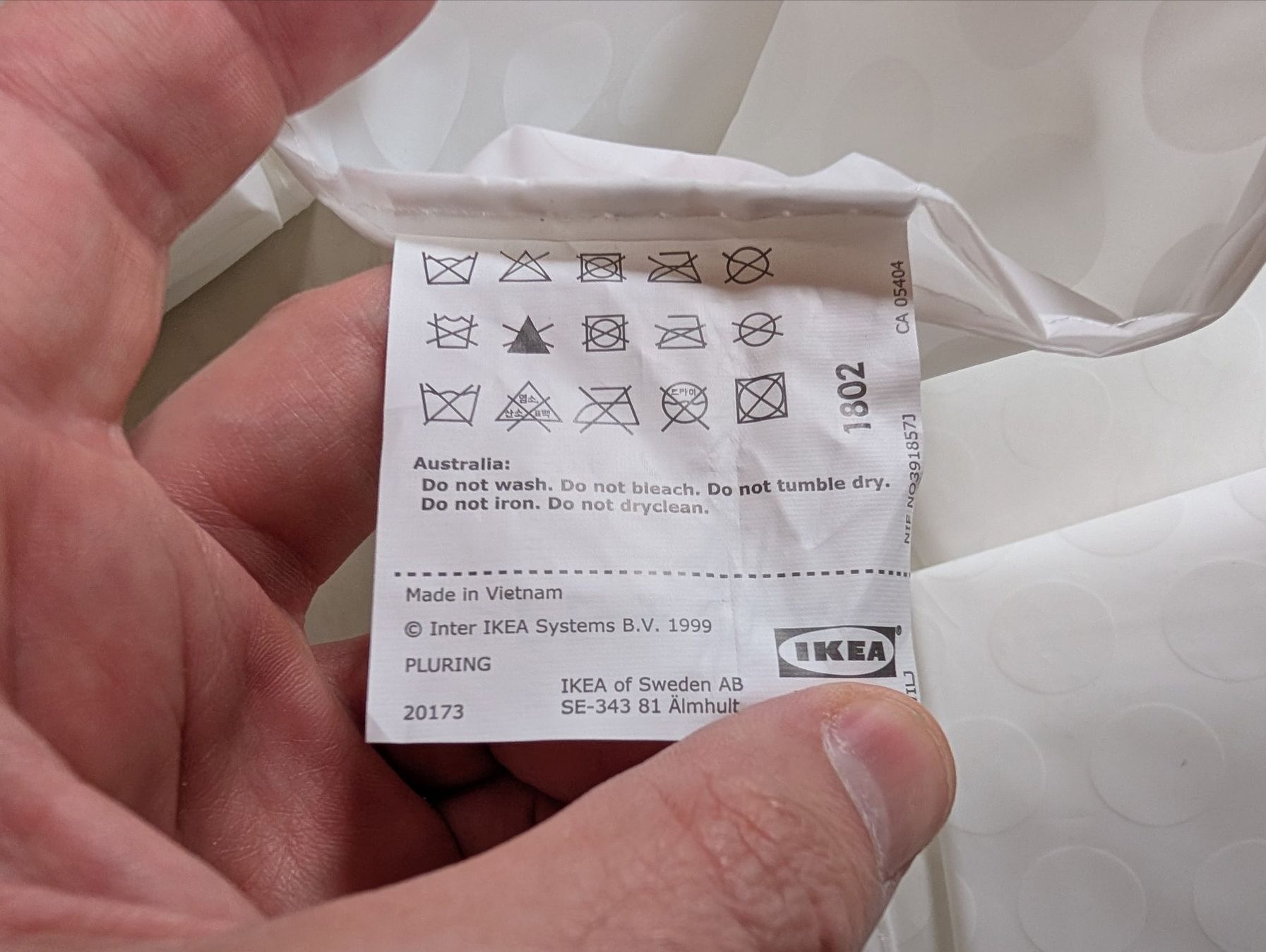 Ikea Guardaroba: IKEA Kleidersäcke – Usato da Weesen venduto da Allan_Sche_Sar 1