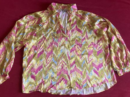 Bluse Out of Africa bunt gemustert Grösse L neu