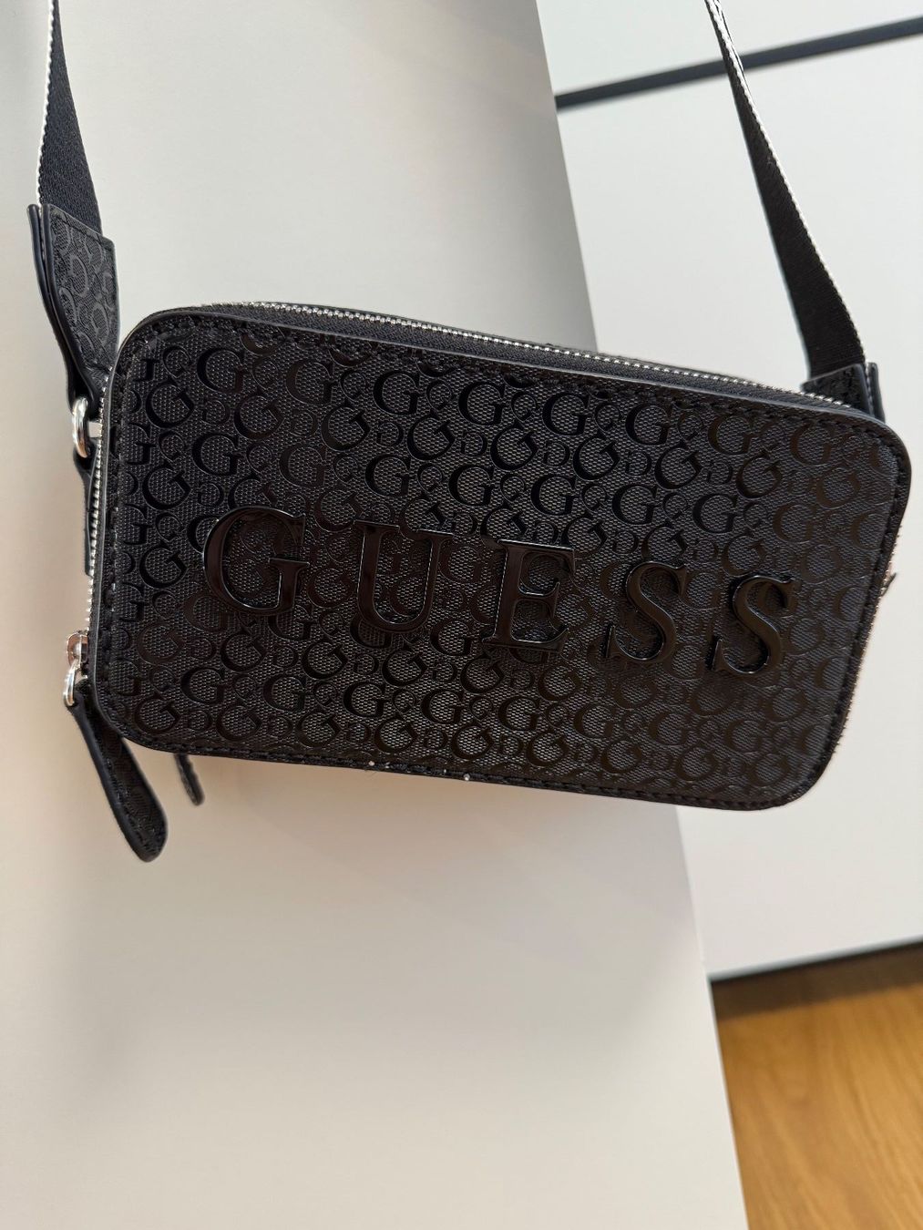 Guess Borse da donna: Handtasche Guess – Nuovo (secondo la descrizione) da Lufingen venduto da Ann_Katrin