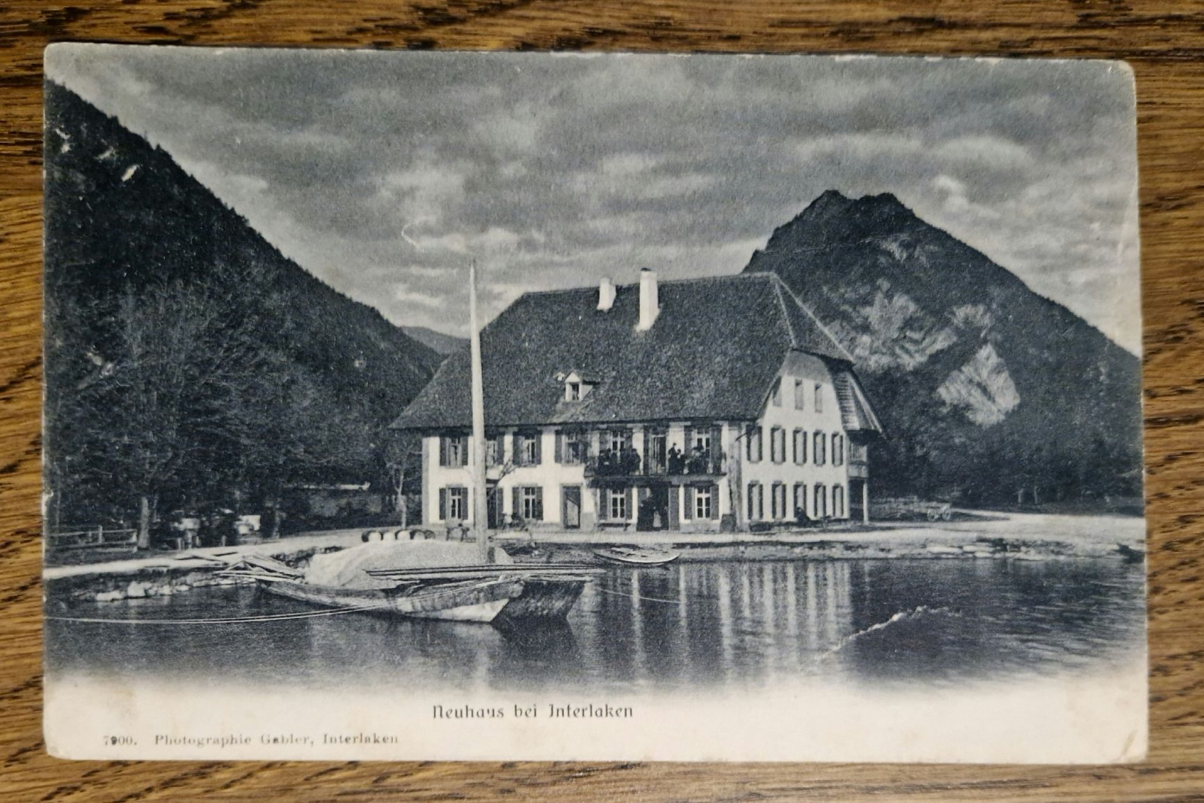 Cartoline postali: Neuhaus bei Interlaken – Usato da Ebikon venduto da Donar50