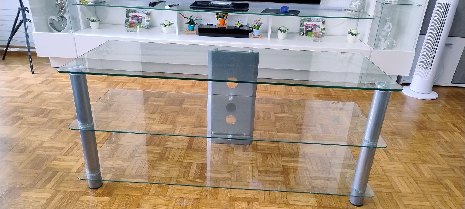 Mobili TV: TV Glastisch – Usato da Uster venduto da Silvasantoz