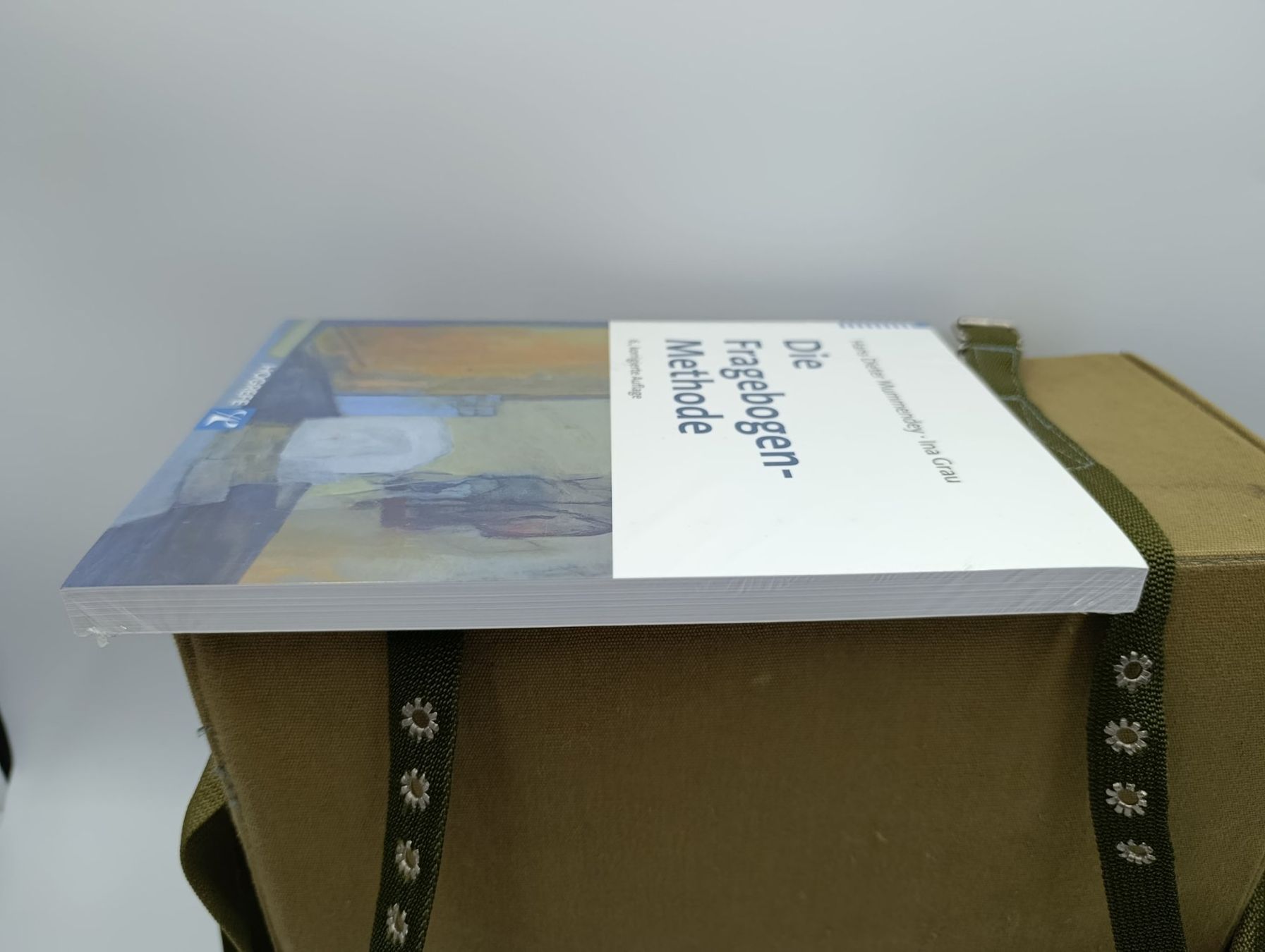 Libri: NEU: Die Fragebogen Methode 6.Auflage von Hogrefe – Nuovo e nell'imballaggio originale da Wil SG venduto da Donaldus 2