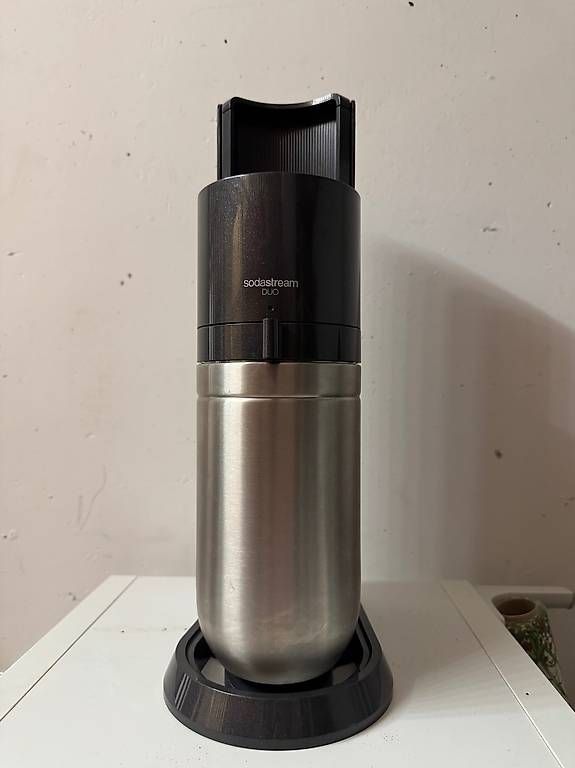 Küchengeräte: Sodastream DUO black mit Flaschen – Gebraucht aus Luzern von el_duende 2