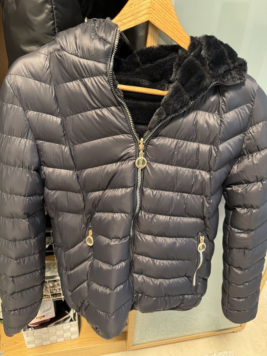Vestes: Jacke – Neuf avec emballage d'origine à Dottikon par RomanVer 1