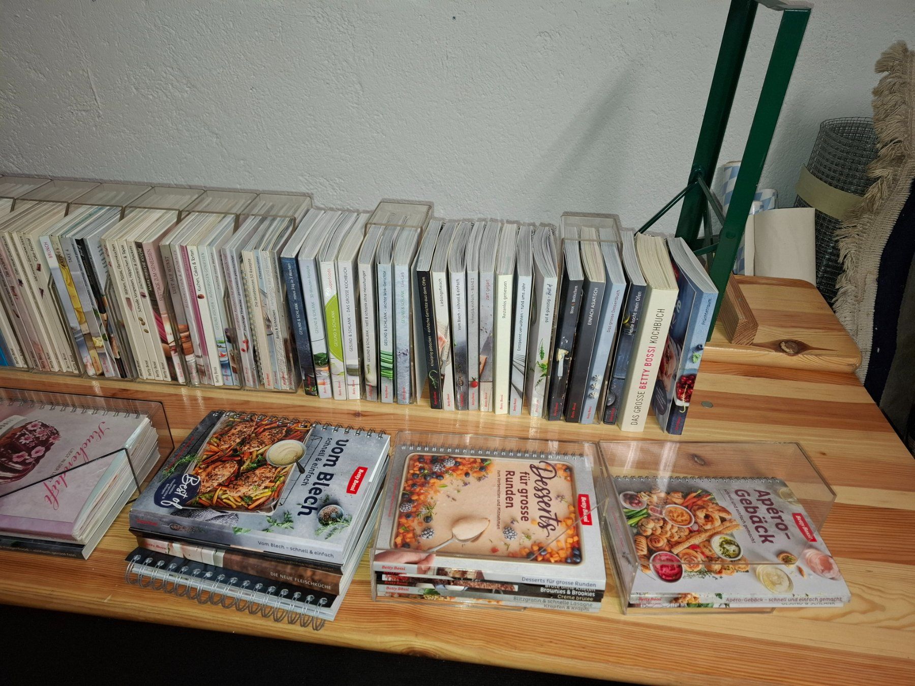 Libri: Sammlung von Betty Bossi Bücher – Nuovo (secondo la descrizione) da Wila venduto da Osal 2