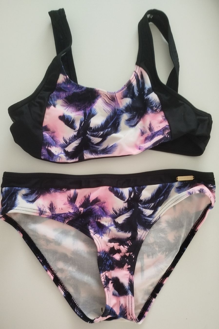 Costumi da bagno & Bikini: Bikini mit ansprechendem Muster und Farben 158/164 – Usato da Münchwilen AG venduto da Lillyfee08