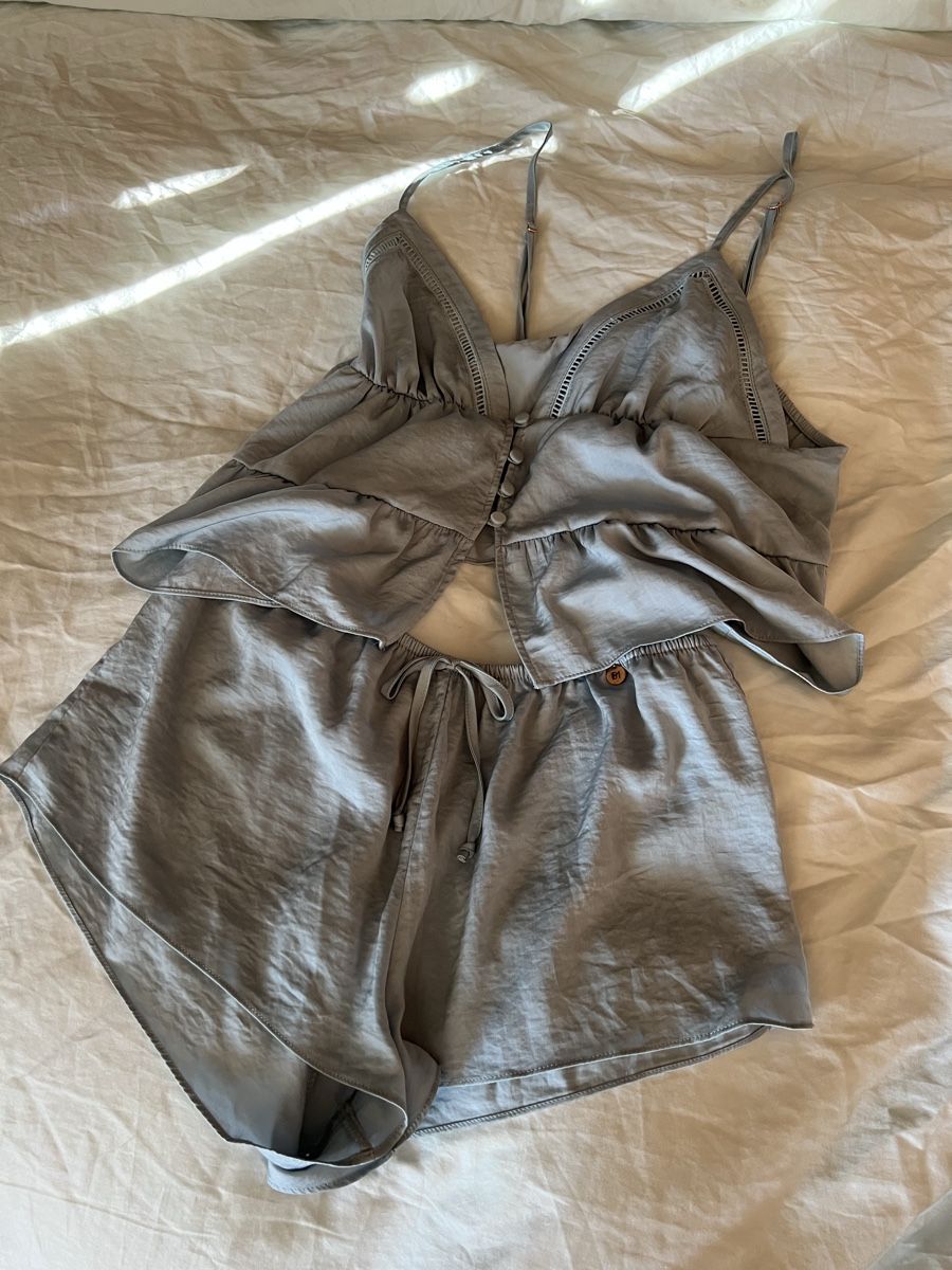 Negligees & Pyjamas: Sommerliches Pyjama Set von Midnight Bakery, Grösse S – Neu (gemäss Beschreibung) aus Altstätten SG von melody-